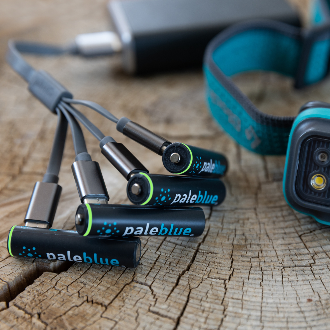 Paleblue USB Rechargeable Batteries | AAA x 4 Pack