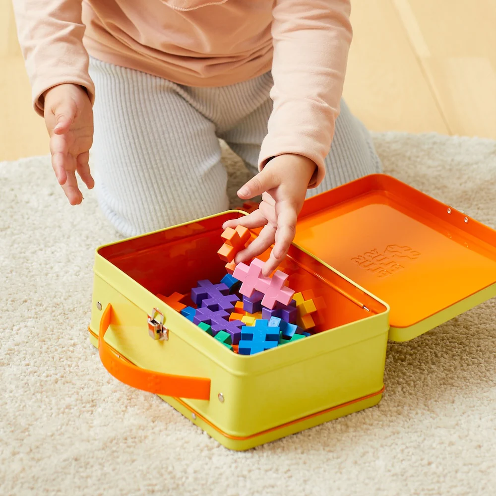 Plus-Plus 70 Pc BIG Metal Suitcase | Basic Yellow