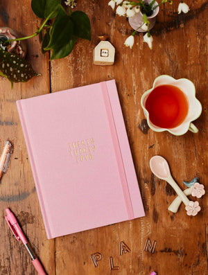 40% OFF Write To Me | 2024 Weekly Planner