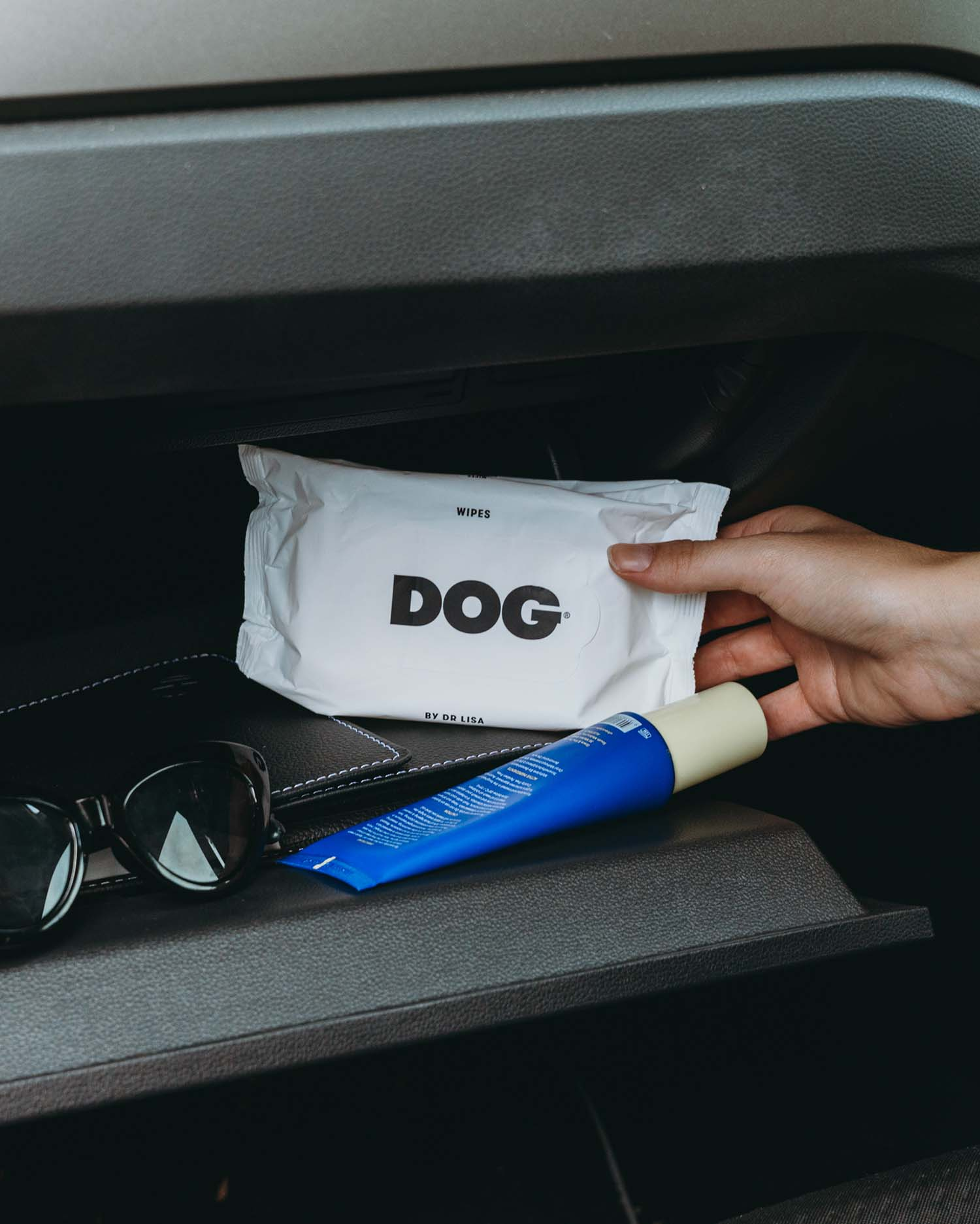 DOG by Dr Lisa | Natural Compostable Dog Wipes