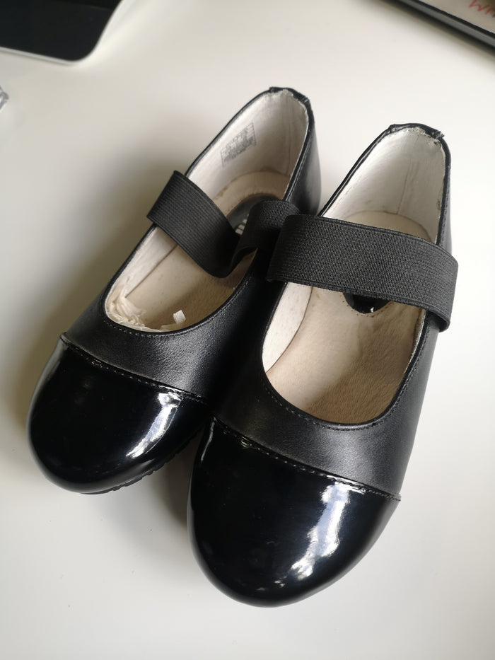 Discounted UMI Shoes | Elaina Size 29