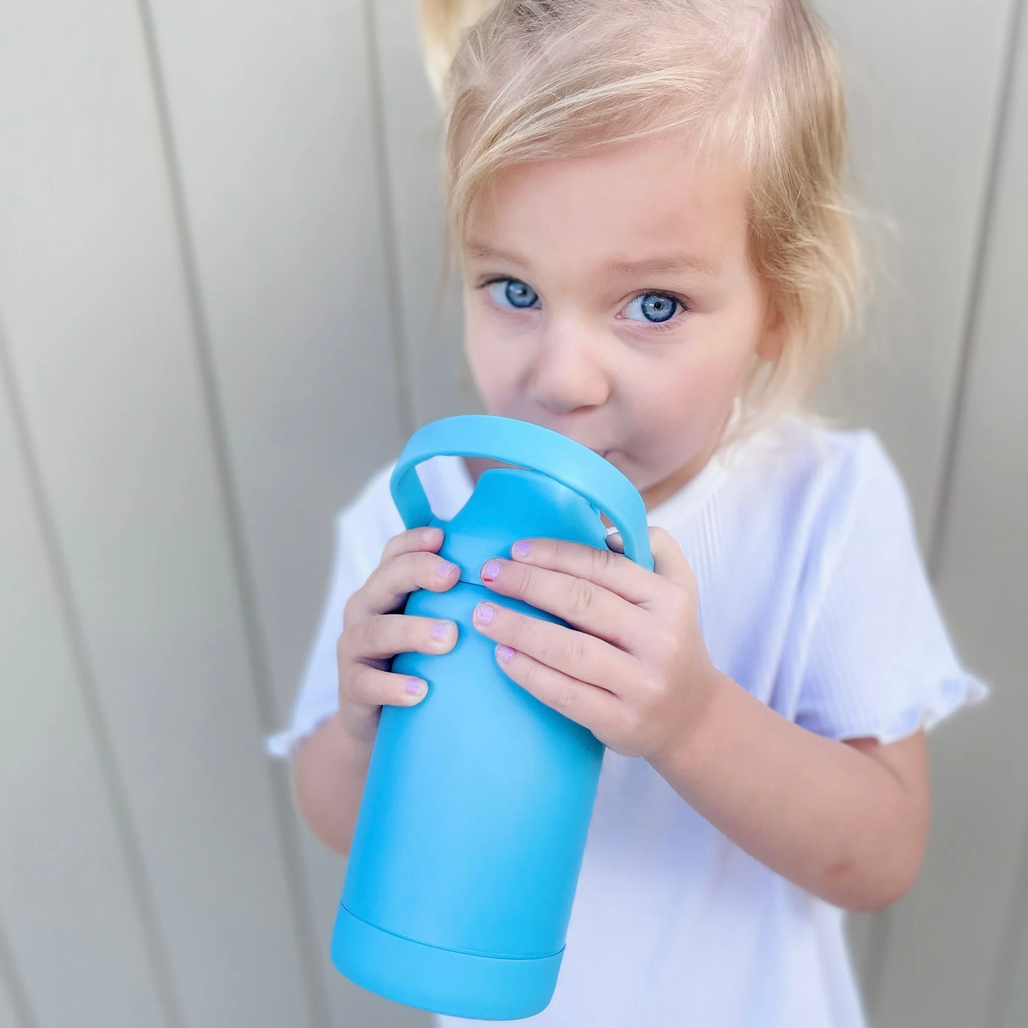 Re-play insulated water bottle