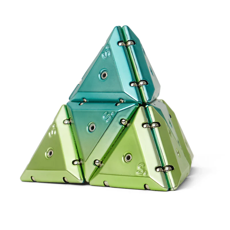 SPEKS | Geode Pyramid Chrome