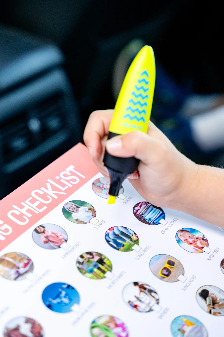 Packing check list on the kids travel journal 