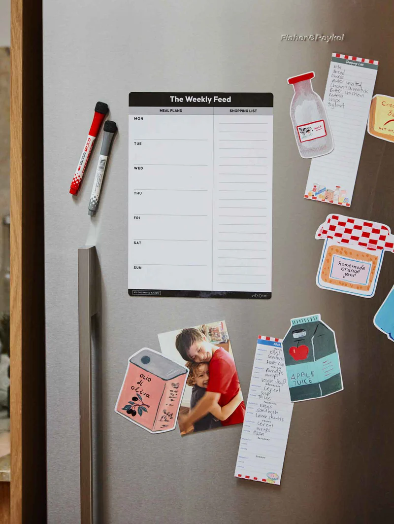 Write to me the weekly feed magnetic planner