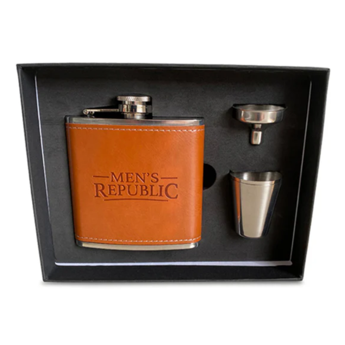 Men’s Republic tan leather hip flask gift set with funnel and shot cup — Adventure Awaits
