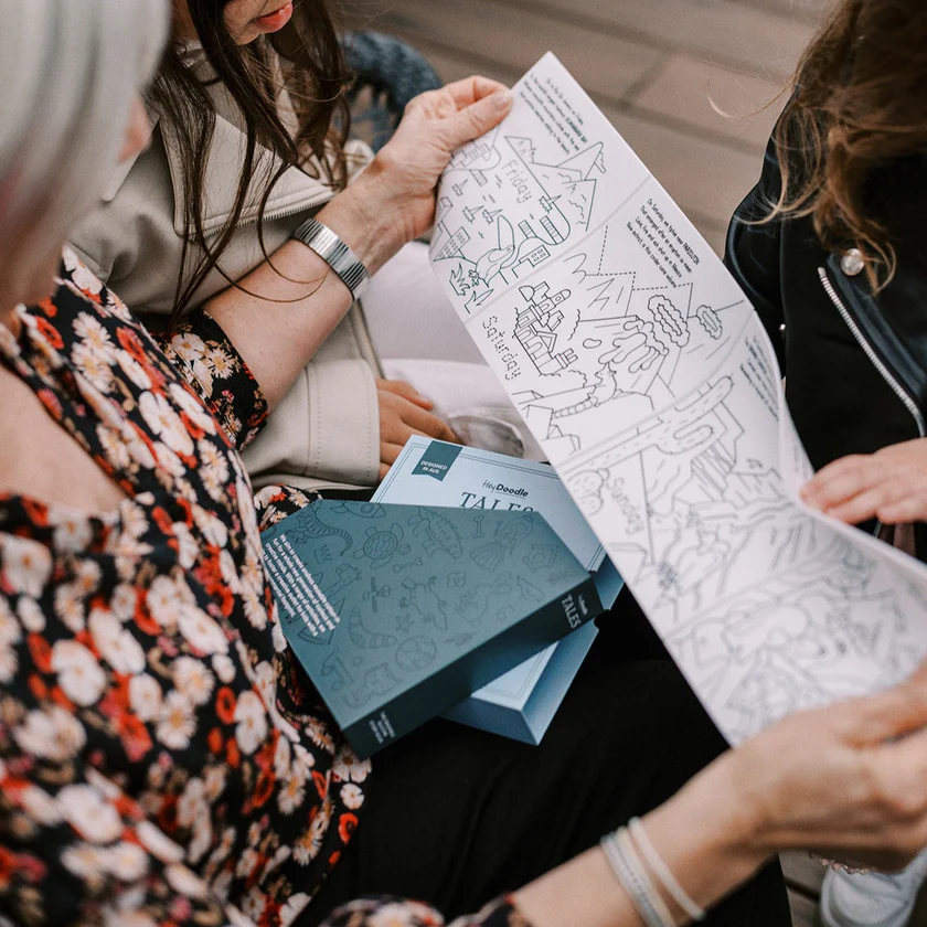 HeyDoodle | Reusable Colouring Book - Old MacDonald Had A Farm