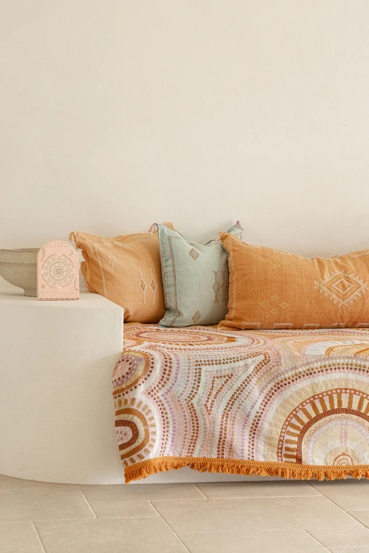 Good Throw Co. | The Sun and the Seven Sisters