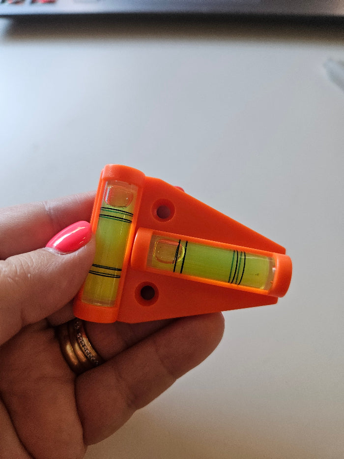 orange t level in hands