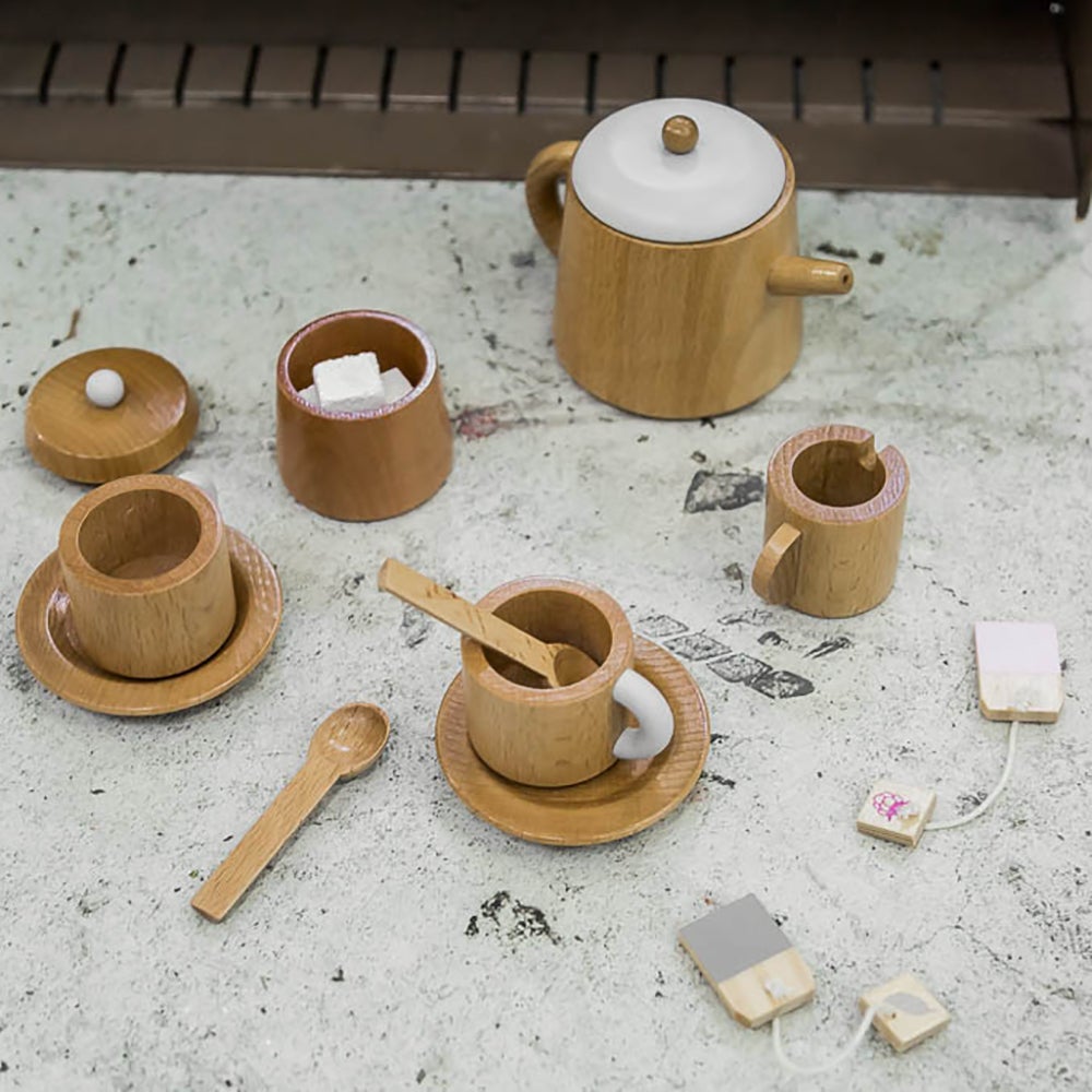 Make Me Iconic | Tea Set