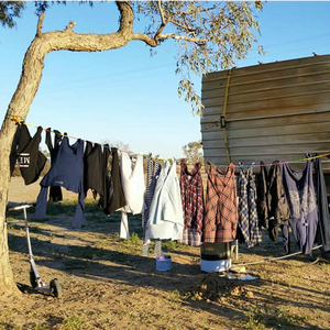 Slide n' Dry Pegless Clothesline - Coral - Australian Made