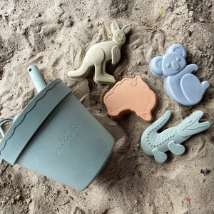 Silicone Beach Bucket Set with Australian Animal Moulds